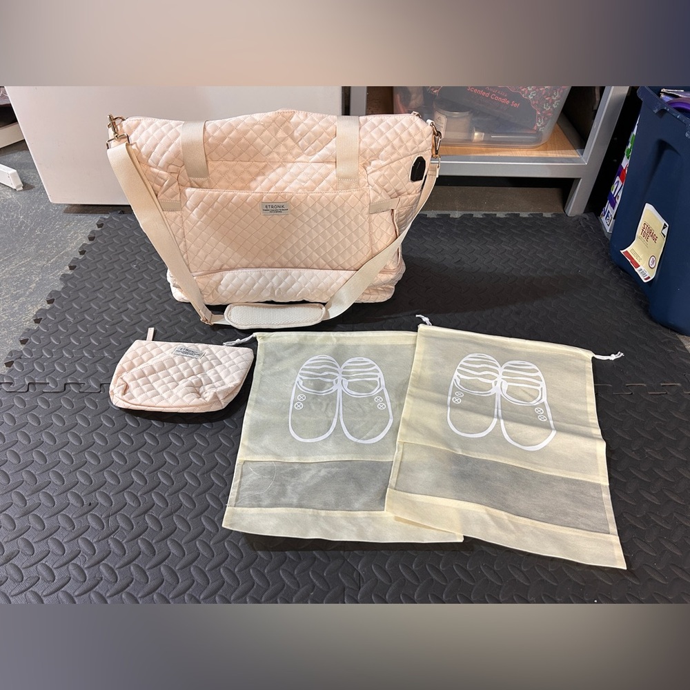 NEW Etronik travel/weekend bag